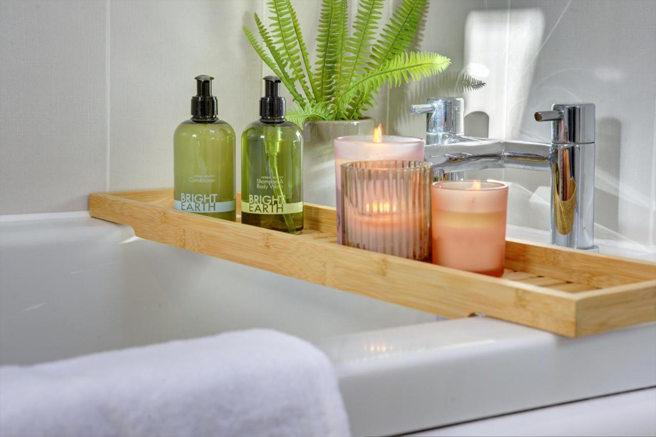 Regency Nest By Spa Town Property - Stylish 3 Bedroom Apartment On 2 Floors, Central Leamington Spa Εξωτερικό φωτογραφία
